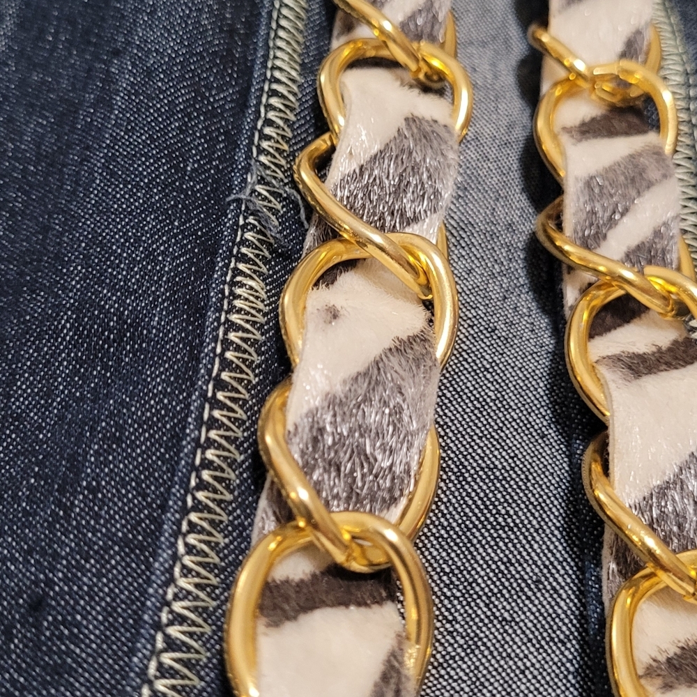 💝2/$10💝Dark Blue Denim Jacket with Gold-Trim Detail - Picture 6 of 8